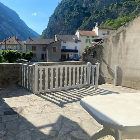 Feriehus La Grange De Marie Ornolac-Ussat-les-Bains